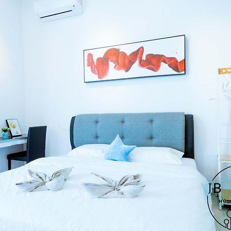 Austin 18 Ikea - Aeon Daire Johor Bahru Dış mekan fotoğraf