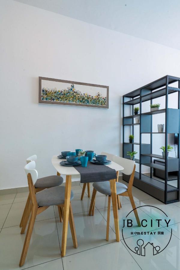 Austin 18 Ikea - Aeon Daire Johor Bahru Dış mekan fotoğraf