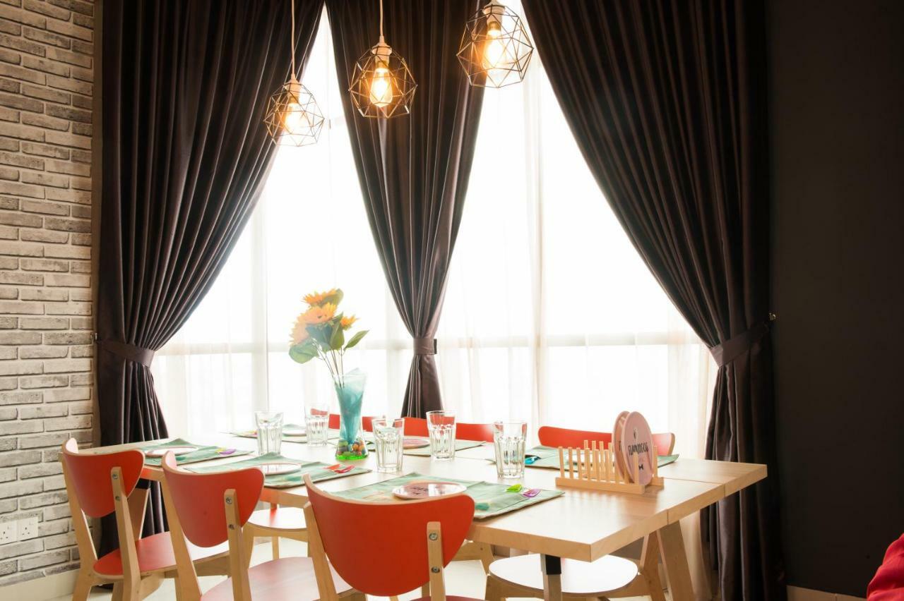 Austin 18 Ikea - Aeon Daire Johor Bahru Dış mekan fotoğraf