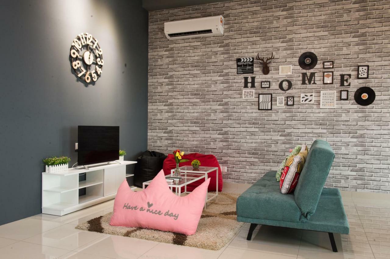 Austin 18 Ikea - Aeon Daire Johor Bahru Dış mekan fotoğraf